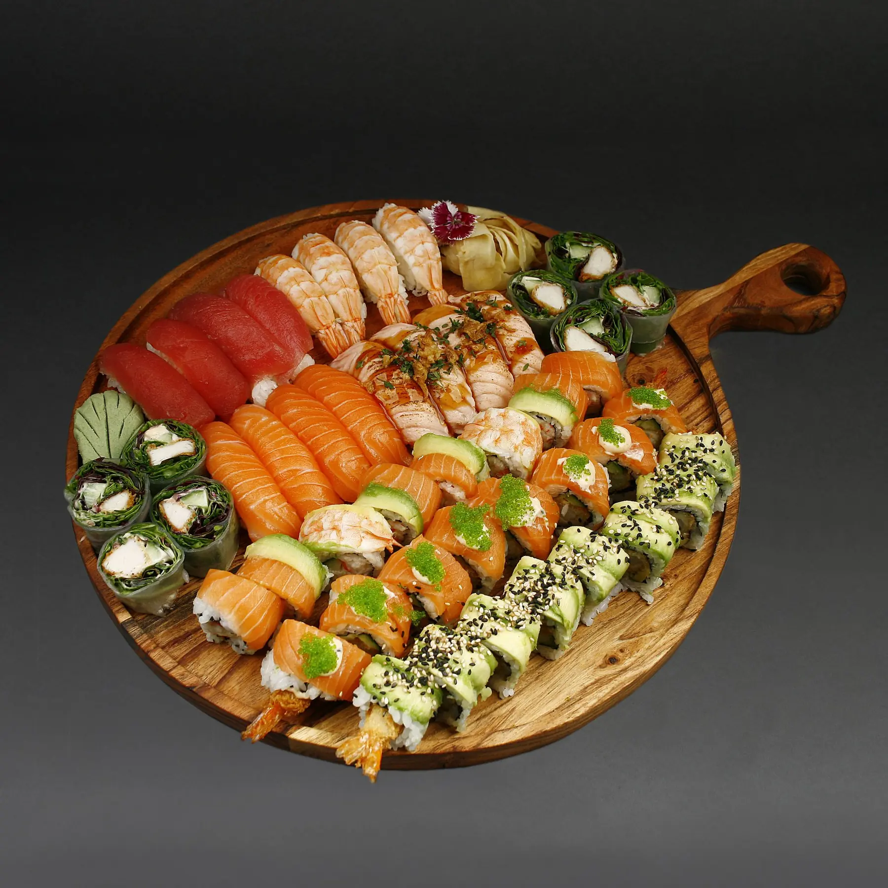 Et udvalg af frisklavet sushi fra Restaurant Jin Yuan